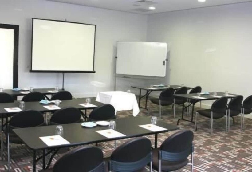 فندق Chancellor Executive Apartments