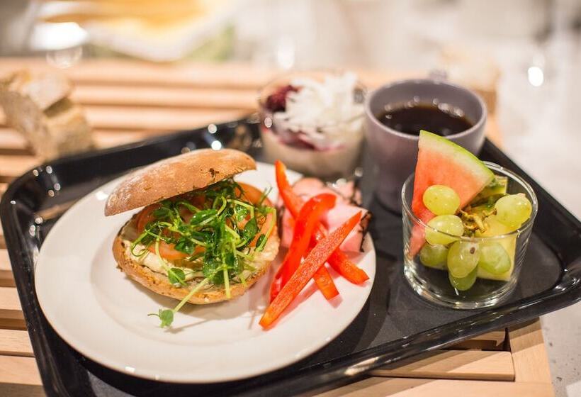 Comfort Hotel Grand Central