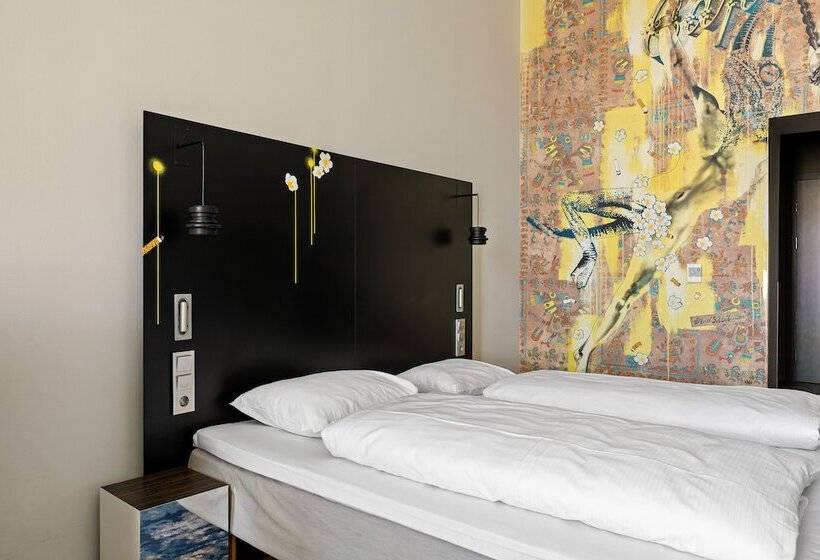 Comfort Hotel Grand Central