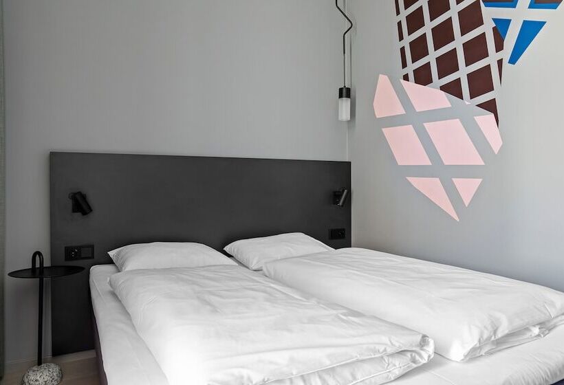 Comfort Hotel Grand Central