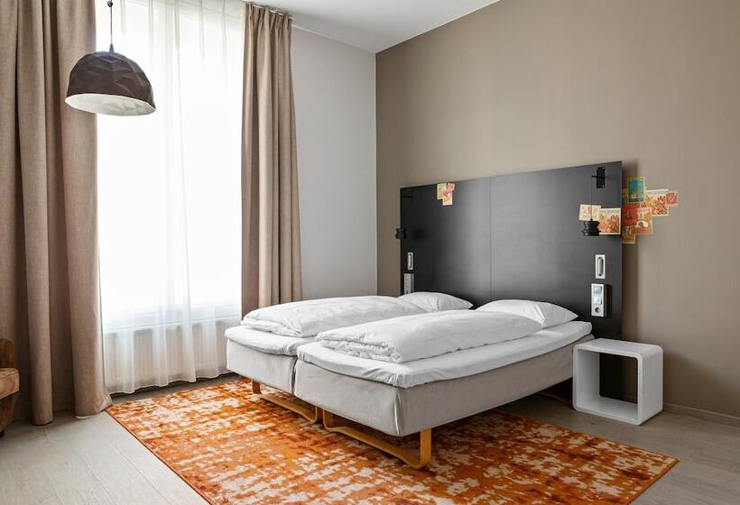 Comfort Hotel Grand Central