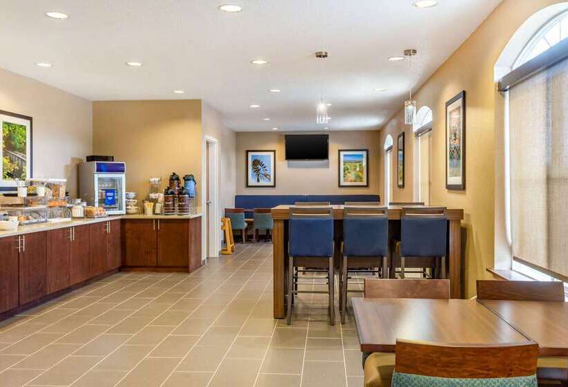 בית מלון כפרי Comfort Inn Dekalb  Adjacent The University