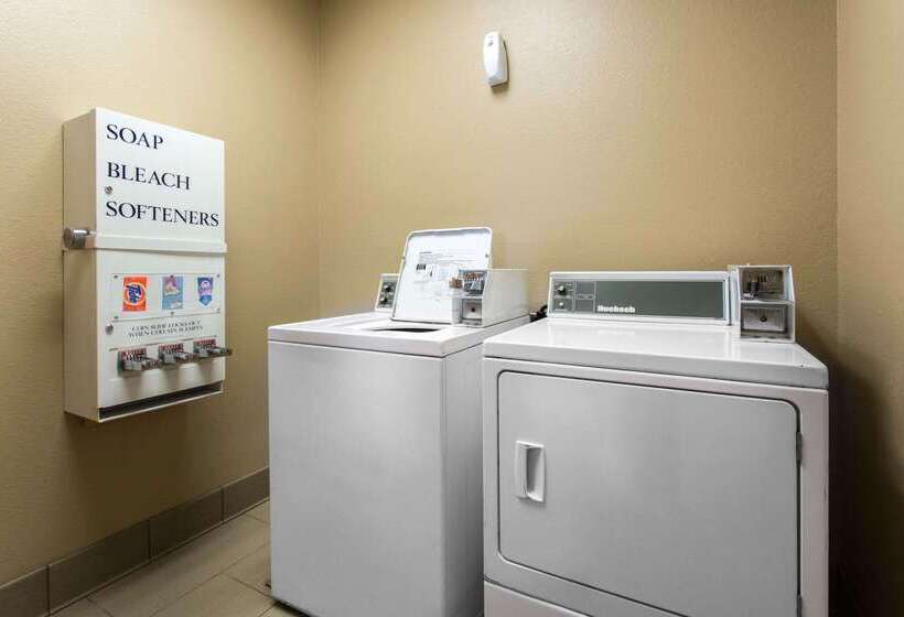 酒店 Comfort Inn & Suites