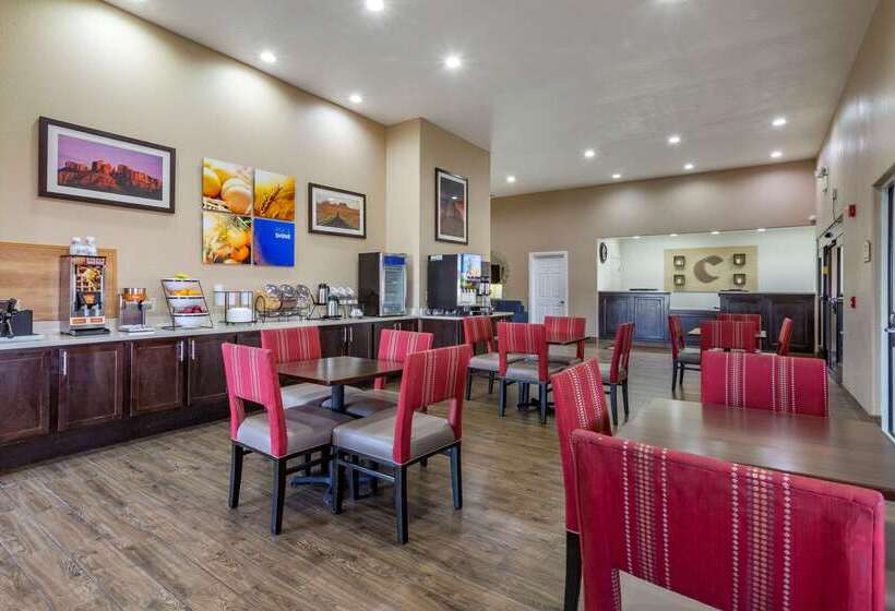 فندق Comfort Inn & Suites