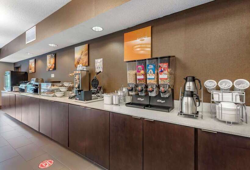 فندق Comfort Suites Auburn Near I69