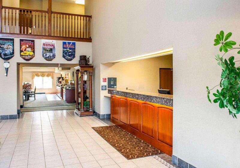 فندق Comfort Suites Auburn Near I69