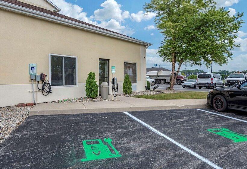 فندق Comfort Suites Auburn Near I69