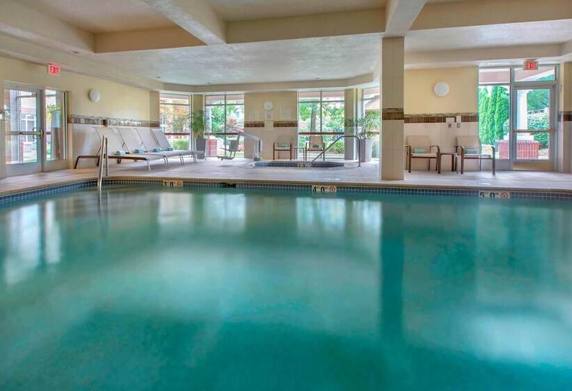 فندق Courtyard By Marriott Basking Ridge