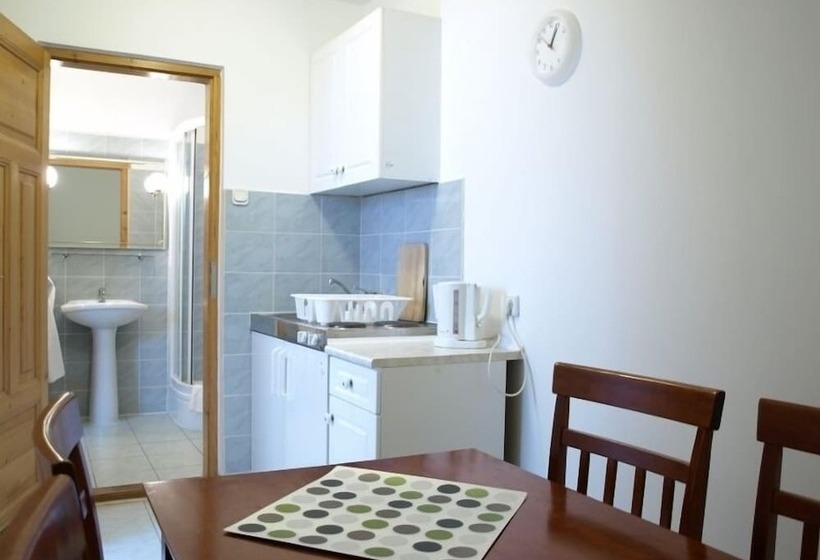 Отель Cracow Old Town Guest House