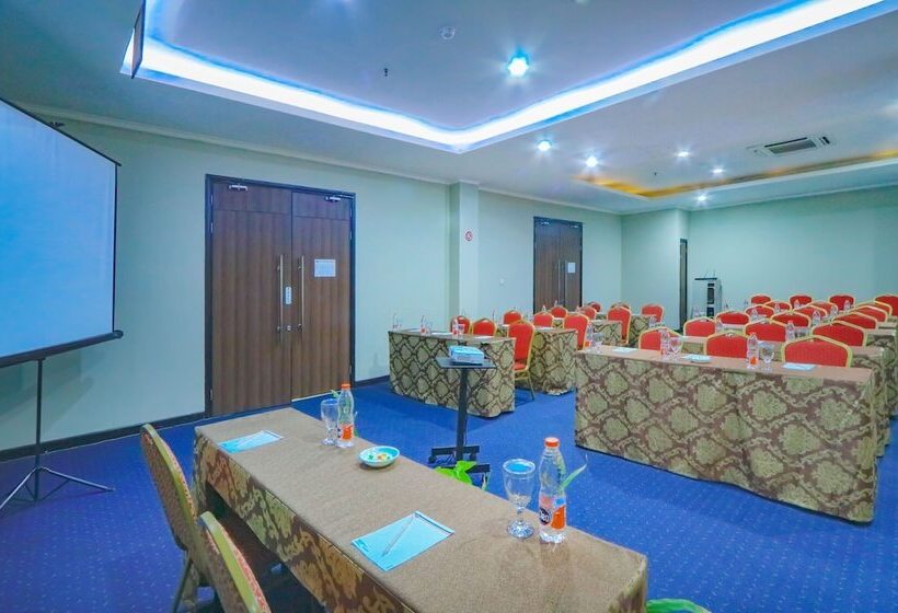 酒店 Dafam Pekalongan