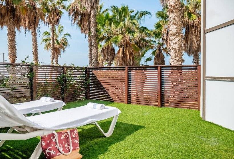 בית מלון כפרי Daniel Herzliya