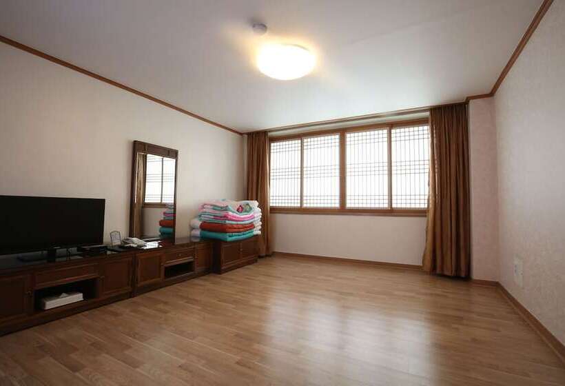 Danyang Tourist Hotel Edelweiss