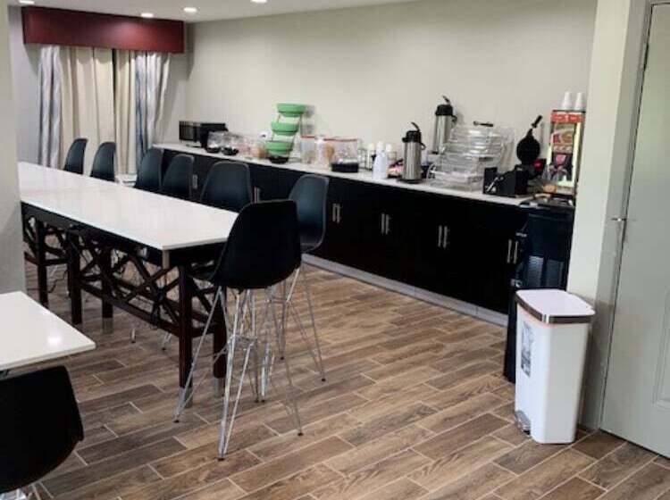 فندق Days Inn By Wyndham Bellville Mansfield