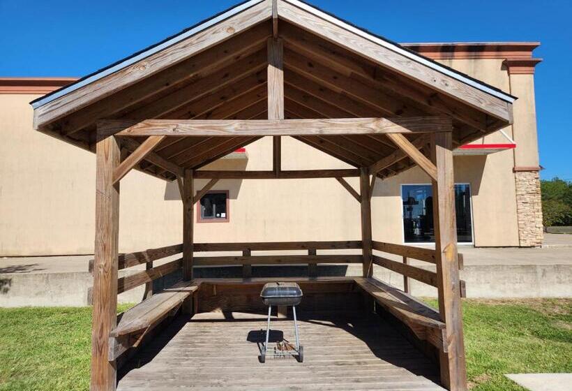 ホテル Days Inn By Wyndham Lumberton