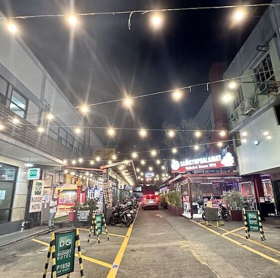 Dg Budget Hotel Salem