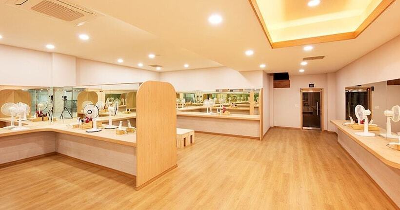 هتل Dongbusan Oncheon