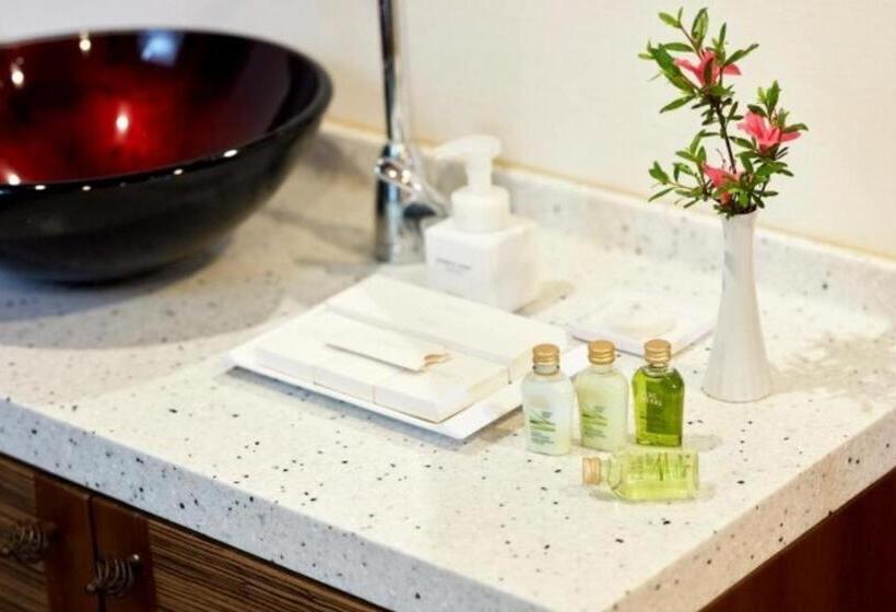 هتل Dongbusan Oncheon