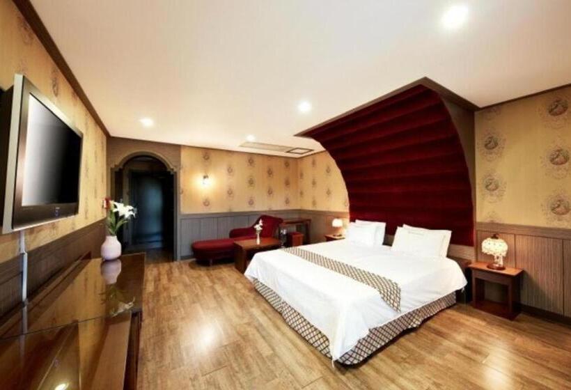 هتل Dongbusan Oncheon