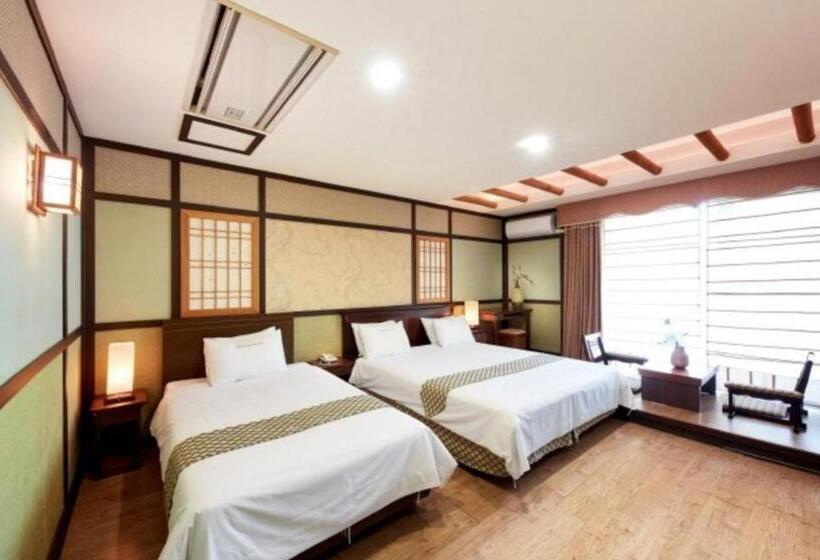 هتل Dongbusan Oncheon