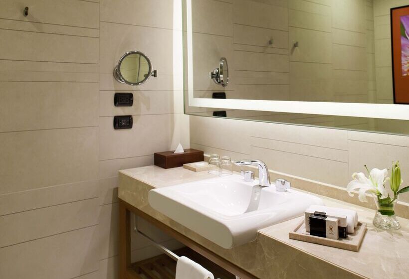 Eastin Grand Hotel Sathorn