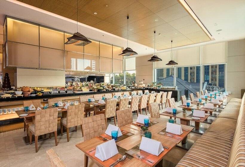 Eastin Grand Hotel Sathorn