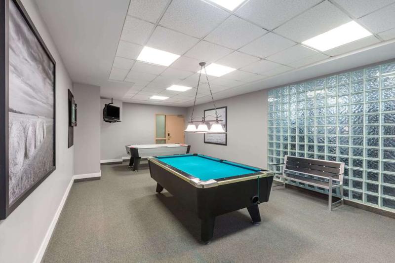 فندق Ramada By Wyndham Estevan