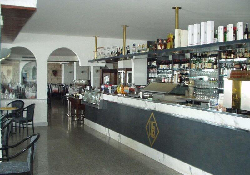 호텔 Excelsior Bay