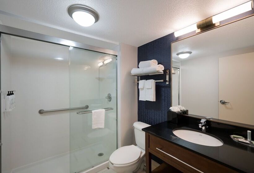 فندق Fairfield Inn By Marriott Amesbury