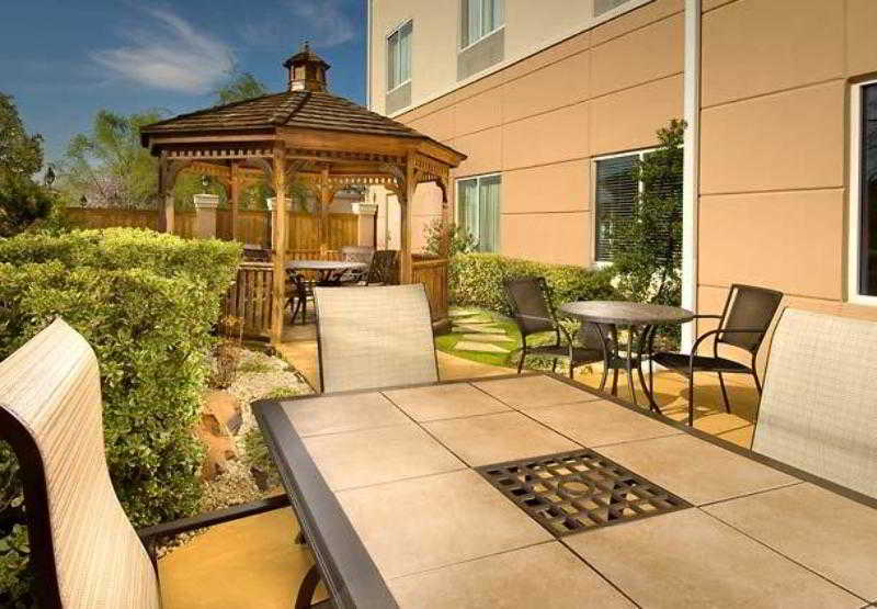 فندق Fairfield Inn & Suites By Marriott Marshall