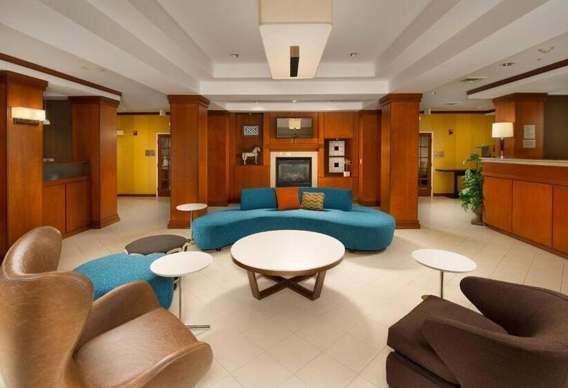 فندق Fairfield Inn & Suites By Marriott Marshall