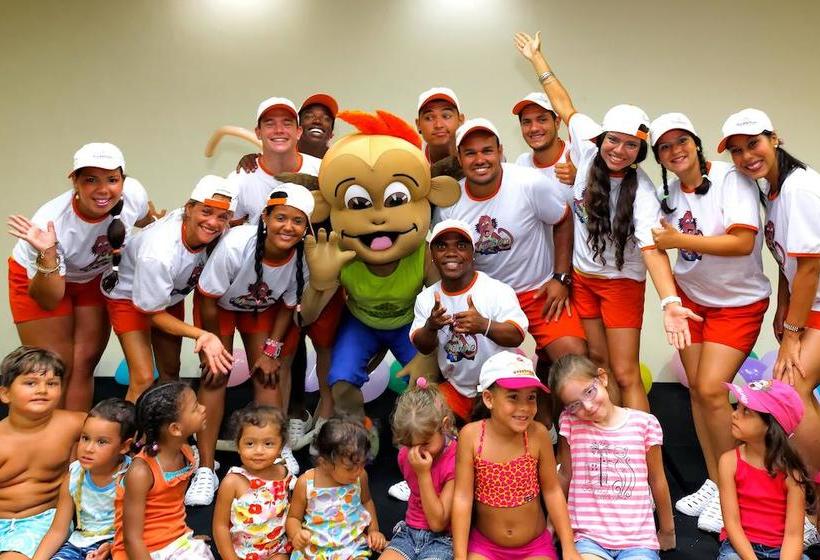 ホテル Flamboyant & Convention