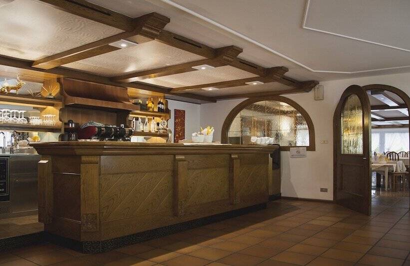 호텔 Fedaia Joy B&b