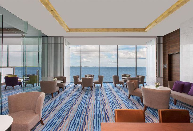 בית מלון כפרי Four Points By Sheraton Sandakan