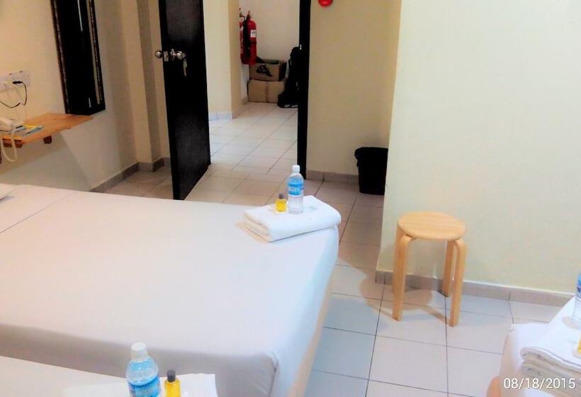 בית מלון כפרי Garden