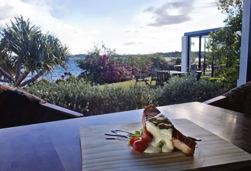 בית מלון כפרי Harrington River Lodge