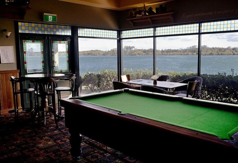 בית מלון כפרי Harrington River Lodge