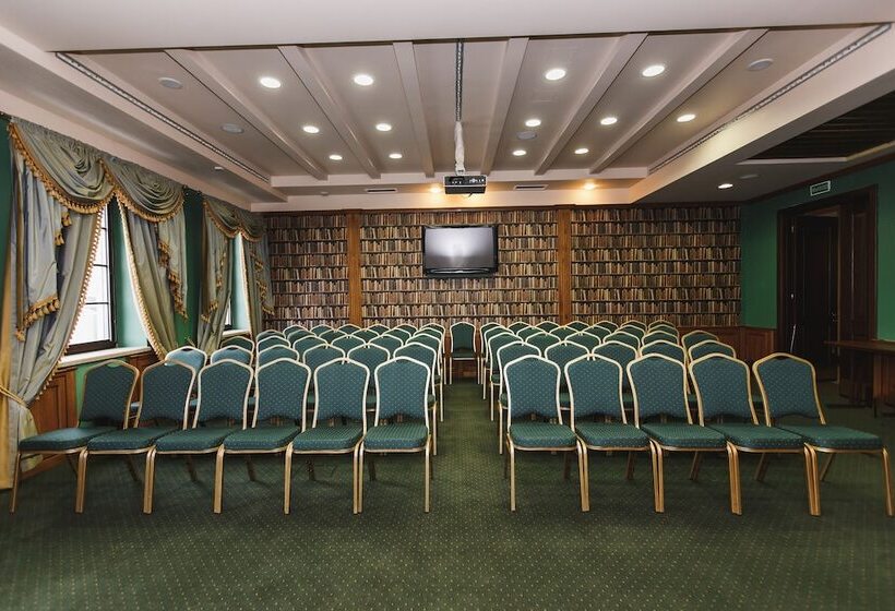 בית מלון כפרי Hermitage