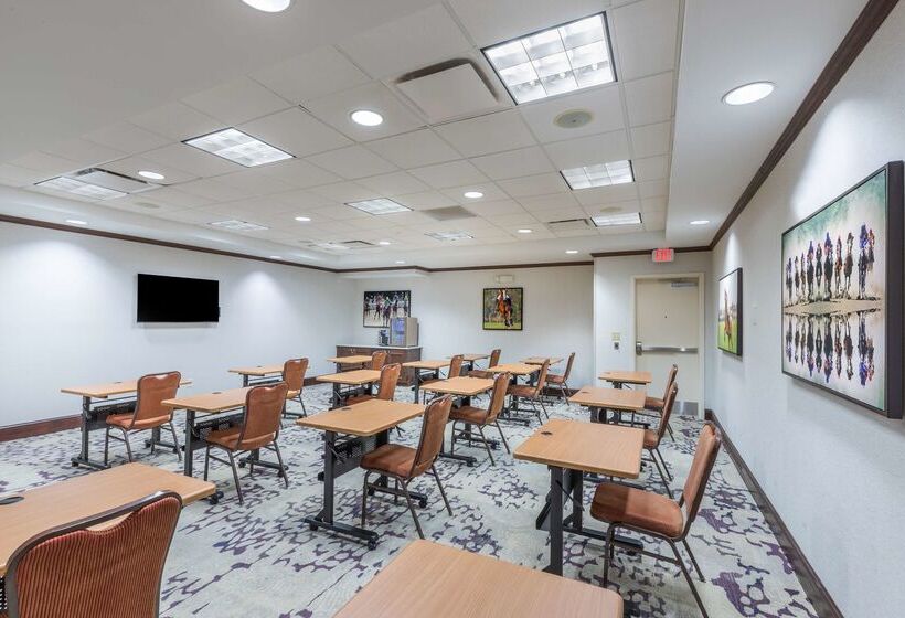 فندق Hilton Garden Inn Aiken