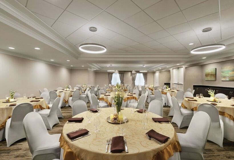 هتل Hilton Garden Inn Oxford/anniston