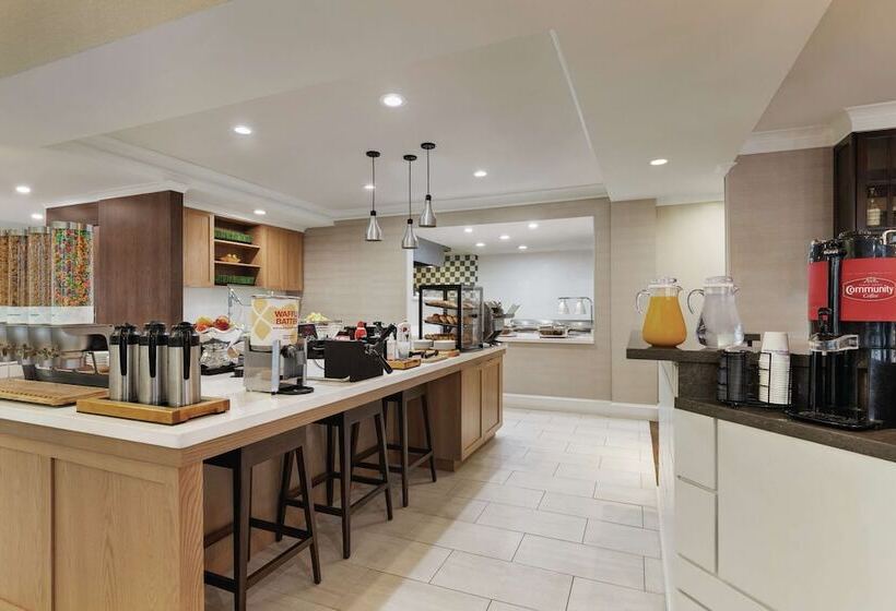 هتل Hilton Garden Inn Oxford/anniston