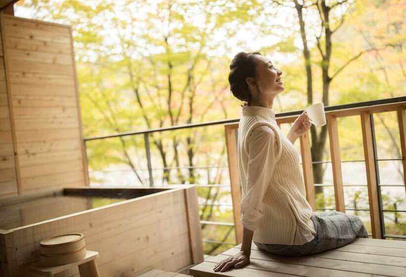 酒店 Hoshino Resorts Oirase Keiryu