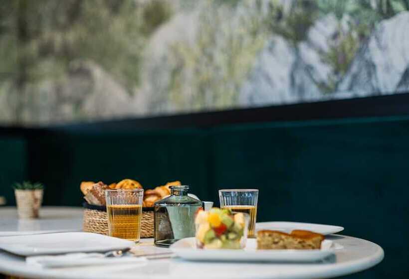 ホテル Hôtel Bristol Union Intra Muros