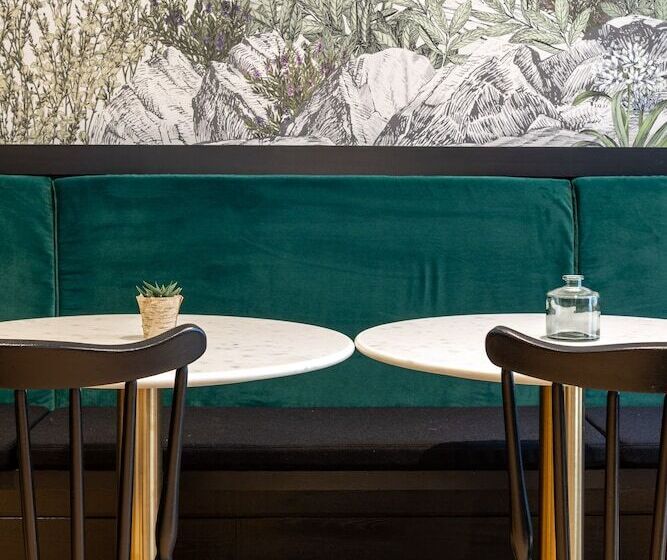 ホテル Hôtel Bristol Union Intra Muros