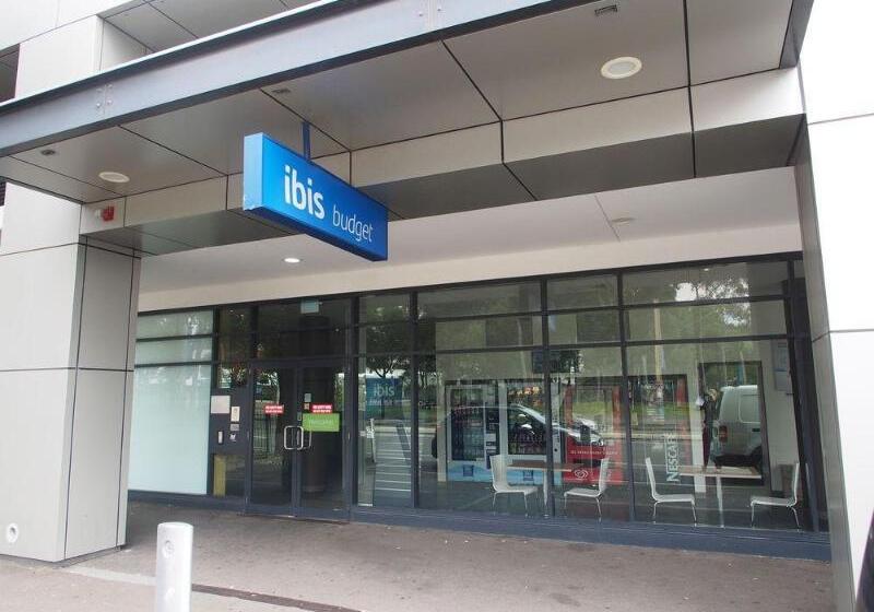 בית מלון כפרי Ibis Budget Sydney Olympic Park