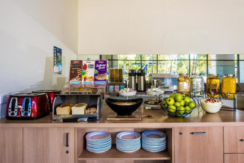 בית מלון כפרי Ibis Budget Sydney Olympic Park