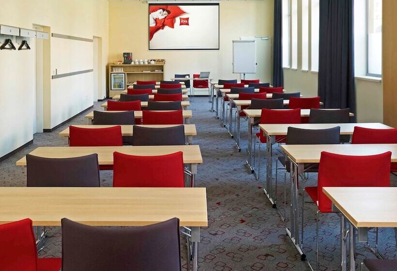 Отель Ibis Krakow Stare Miasto