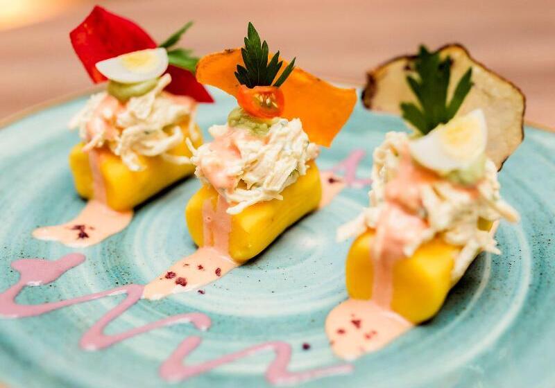 Отель Ibis Lima Larco Miraflores