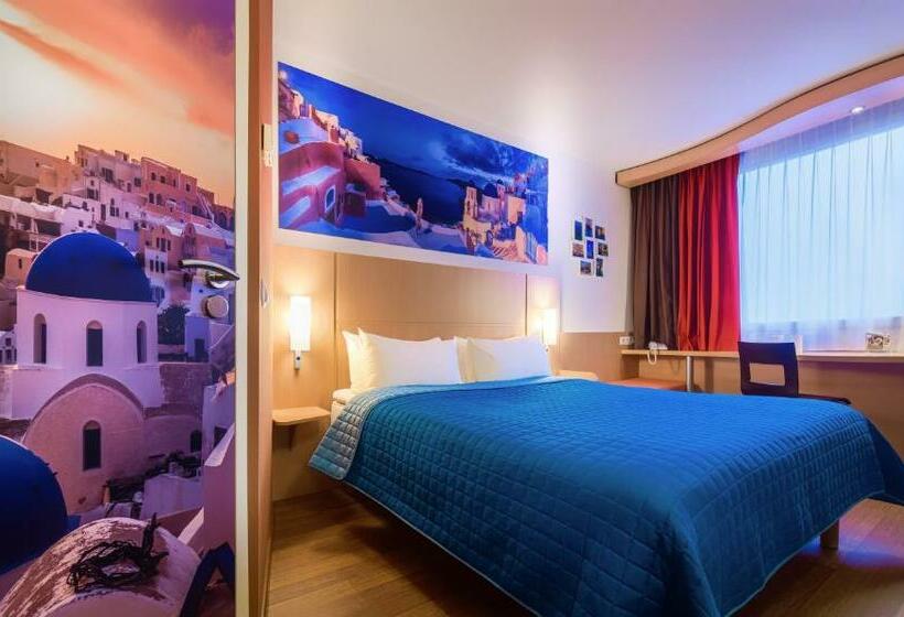 호텔 Ibis Warszawa Reduta