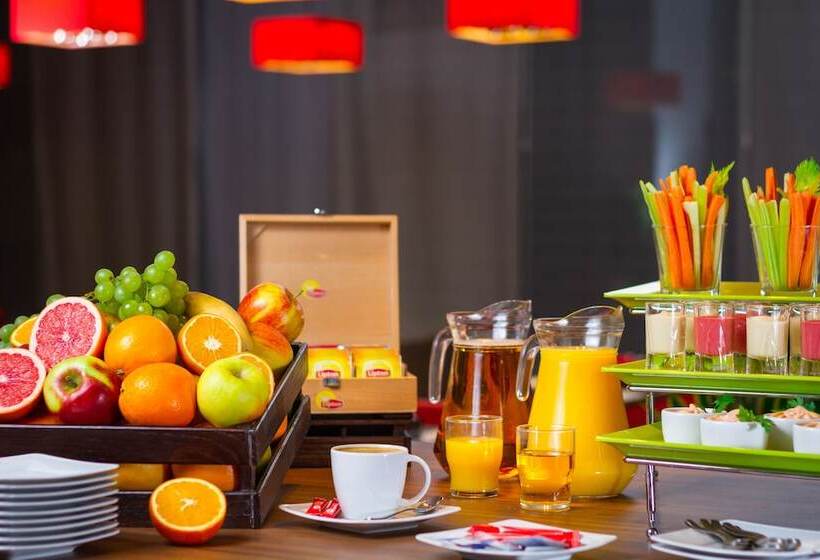 호텔 Ibis Warszawa Reduta