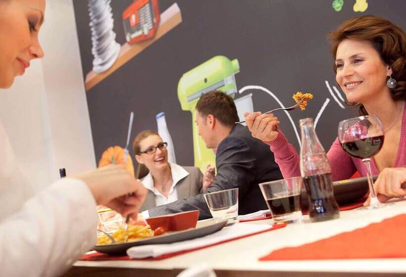 호텔 Ibis Warszawa Reduta